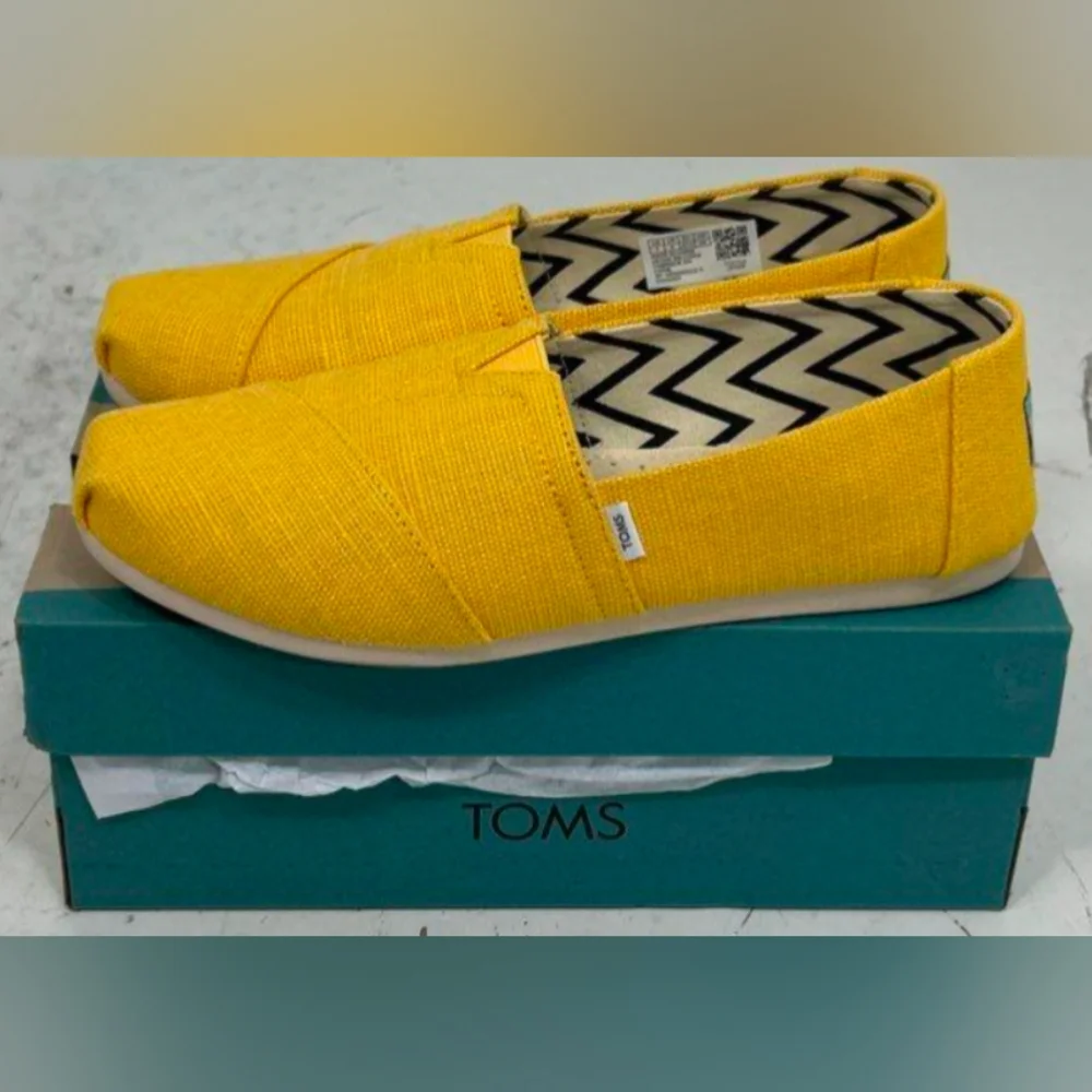Toms Womens Alpargata Golden Yellow Heritage Canvas Size 7 MSRP $54.95 - Picture 4 of 8